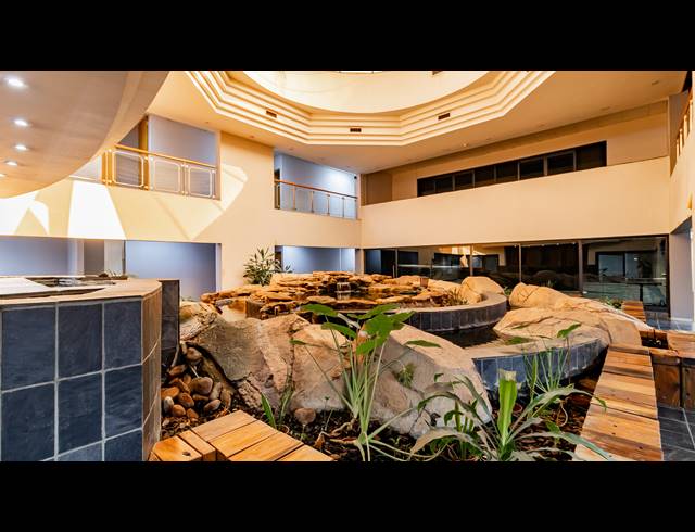 5,047M² OFFICE FOR SALE IN FERNDALE